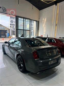 کرایسلەر 300